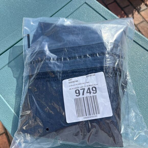 Anthropologie Long Sleeve Lace Romper NWT - Picture 5 of 10